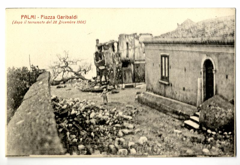 A2P27-c_1.jpg - PALMI - Piazza Garibaldi (dopo il terremoto del 28 Dicembre 1908)
