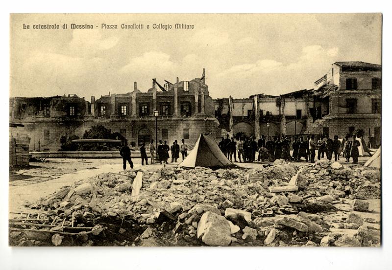 A3P18-d_1.jpg - La catastrofe di Messina - Piazza Cavallotti e Collegio Militare
