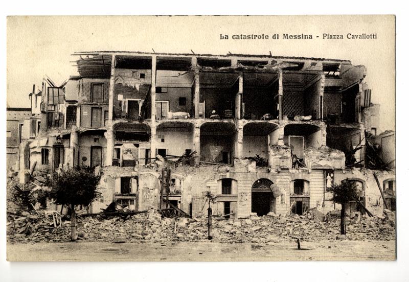 A3P18-e_1.jpg - La catastrofe di Messina - Piazza Cavallotti