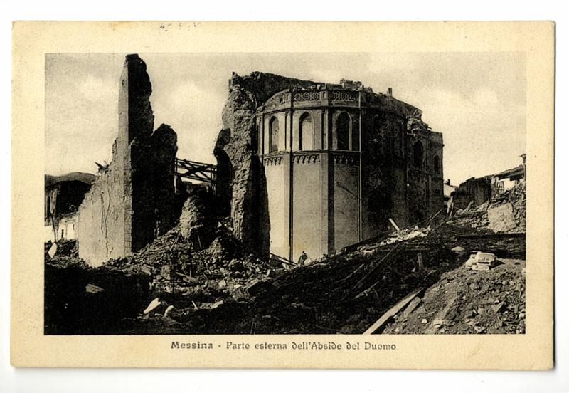 A3P22-e_1.jpg - Messina - Parte esterna dell'Abside del Duomo