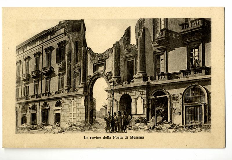 A3P23-d_1.jpg - Le rovine della Porta di  Messina