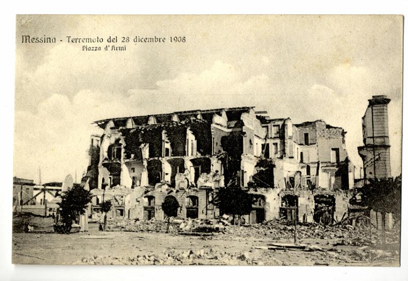 A3P32-b_1.jpg - Messina - Terremoto del 28 dicembre 1908. Piazza d'Armi