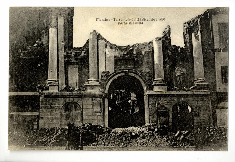 A3P33-d_1.jpg - Messina - Terremoto del 28 dicembre 1908. Porta Messina