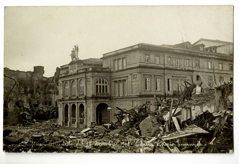 A3P39-d_1.jpg - Messina - Terremoto del 28 dicembre 1908. Teatro Vittorio Emanuele