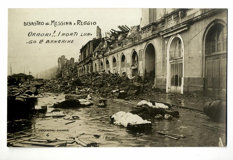 A3P41-c_1.jpg - Disastro di Messina e Reggio - Orrori !.. I Morti Lungo Le Banchine