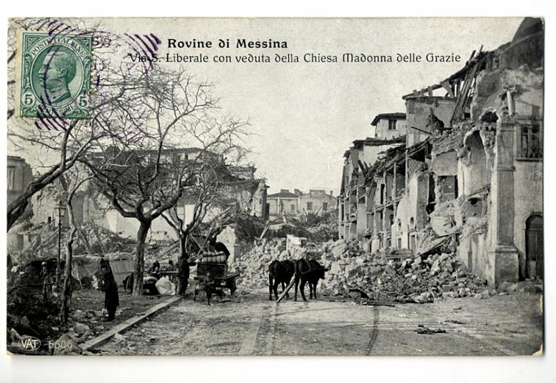 A3P50-e_1.jpg - Rovine di Messina - Via S. Liberale con veduta della Chiesa Madonna delle Grazie