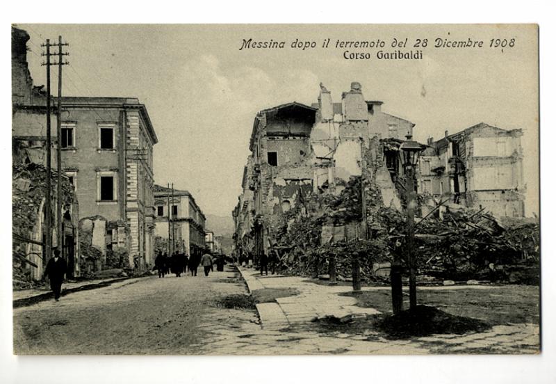 A3P51-c_1.jpg - Messina dopo il terremoto del 28 dicembre 1908. Corso Garibaldi