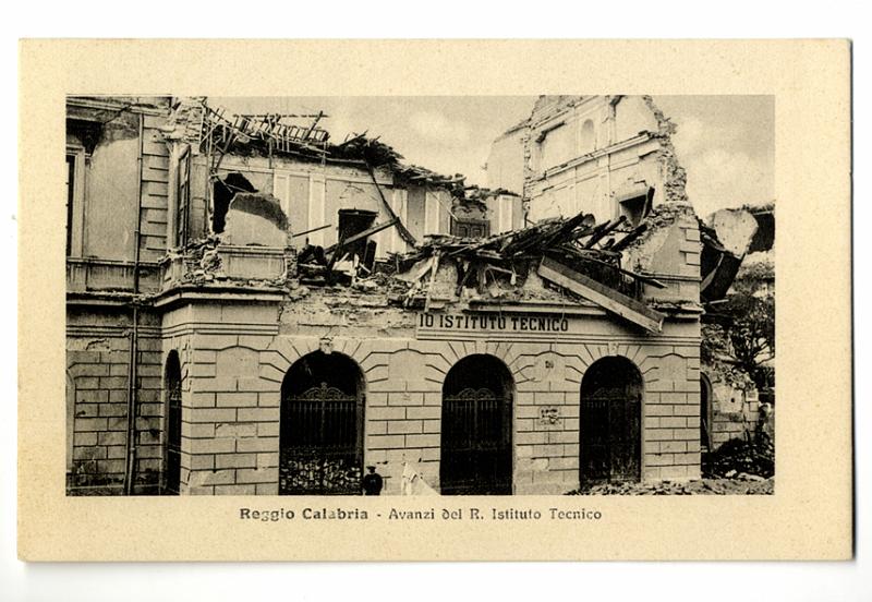 A2P15-f_1.jpg - Reggio Calabria - Avanzi del R. Istituto Tecnico