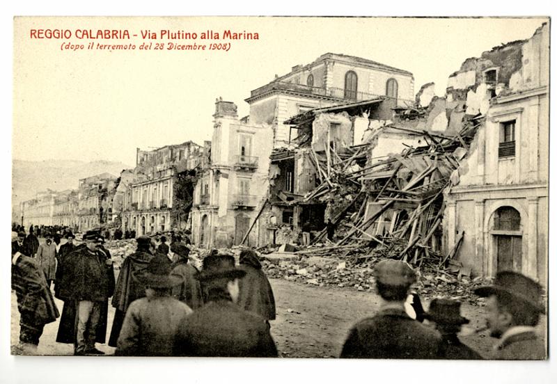 A2P20-d_1.jpg - REGGIO CALABRIA - Via Plutino alla Marina (dopo il terremoto del 28 Dicembre 1908)