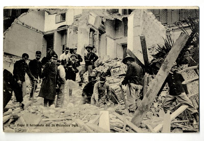 A2P20-e_1.jpg - Dopo il terremoto del 28 Dicembre 1908