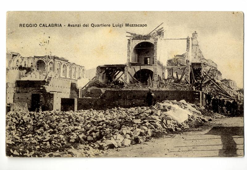 A2P20-f_1.jpg - REGGIO CALABRIA - Avanzi del Quartiere Luigi  Mezzacapo