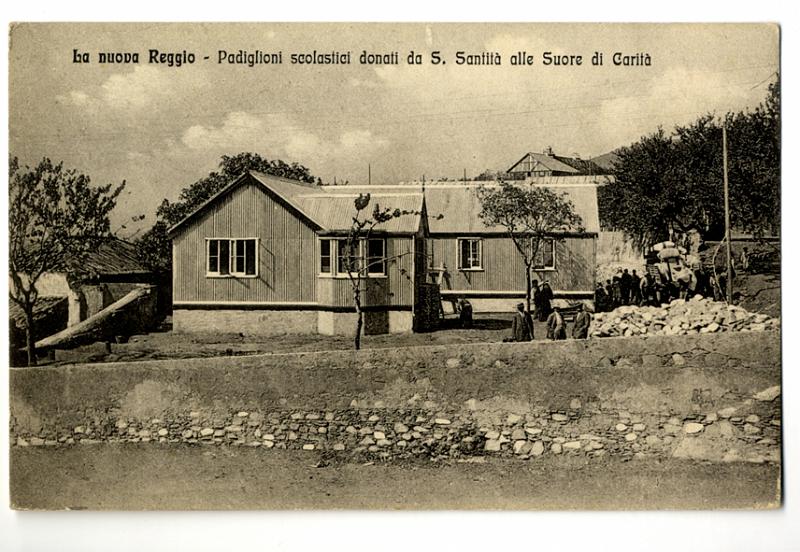 A2P26-d_1.jpg - La nuova Reggio - Padiglioni scolastici donati da S.Santità alle Suore di Carità